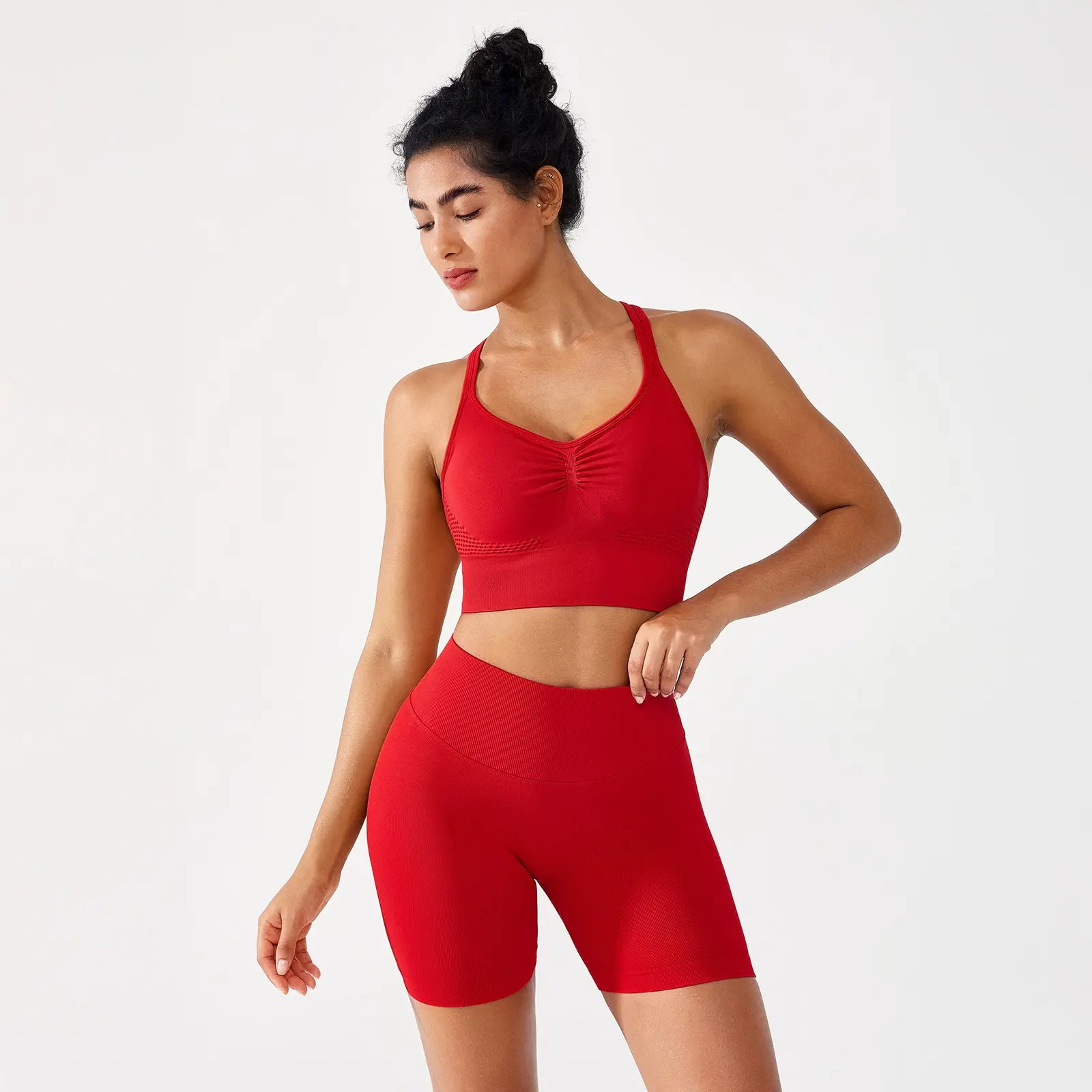 BRXL 2-Piece Set Lycra Fabric Women'S Supportive Cross-Back Sports Bra & Sculpting Ruched Biker Shorts | V-Back Design Seamless Construction #Fitness #Outdoorfun #Holidaywarmup #Summervibes -1
